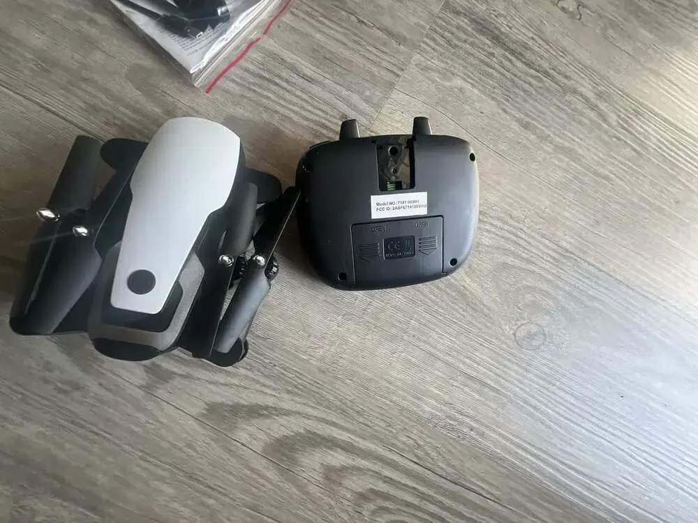 7141-98WH Leeds Mini Foldable Drone With Wi-Fi Camera